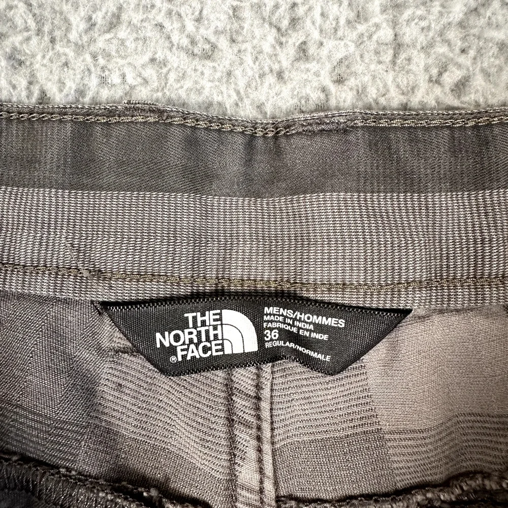 The North Face Narrows Short‎ Men's 36 Striped 9